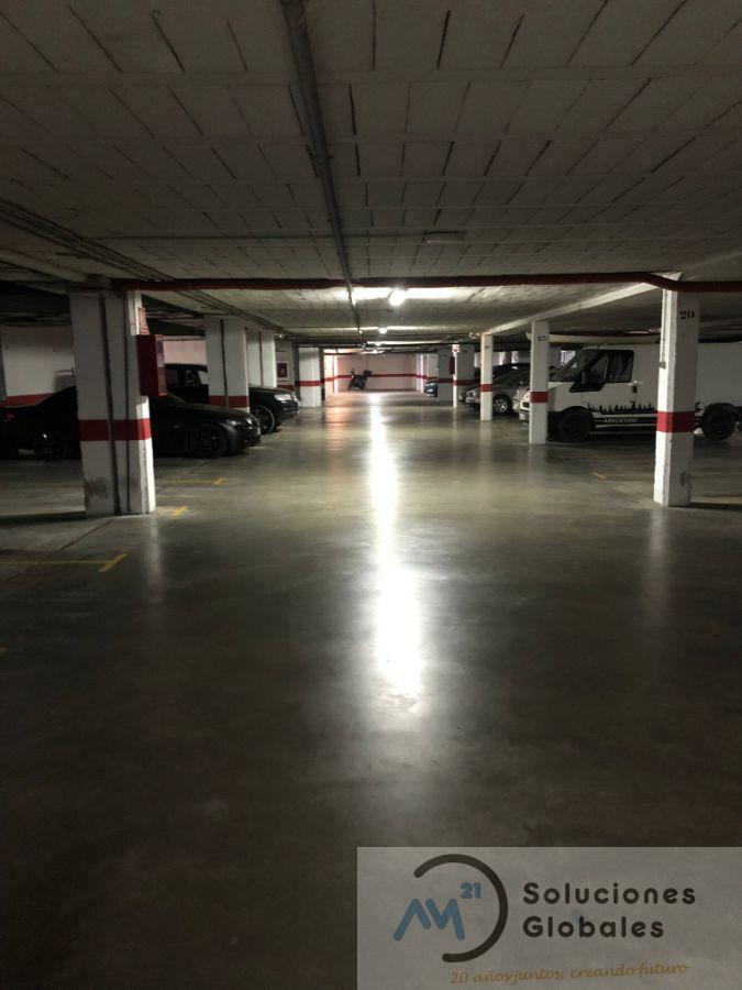 Uthyrning av garage i Estepona