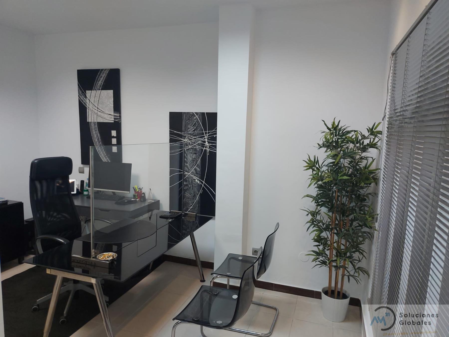 De location de bureau dans Estepona