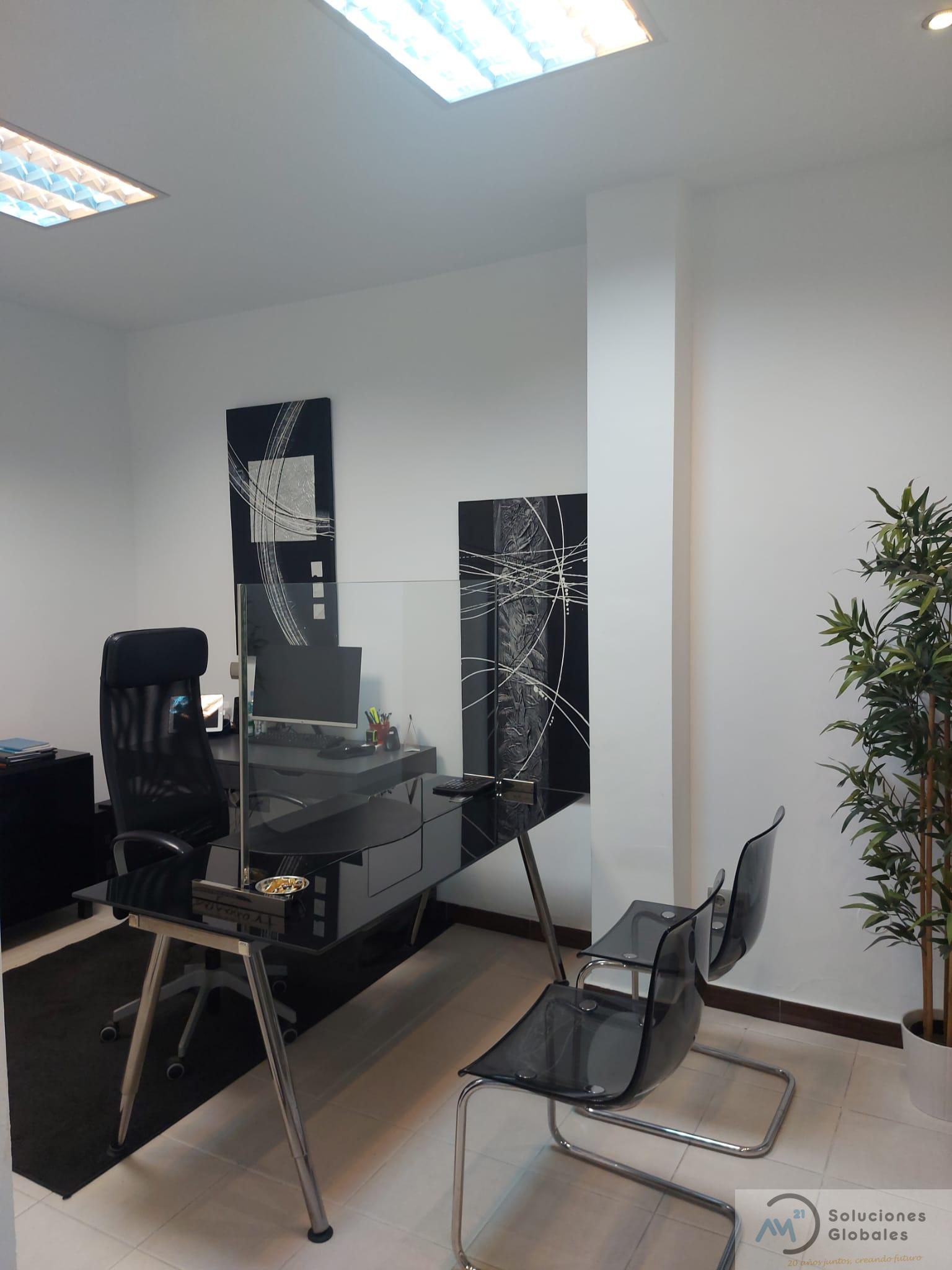 De location de bureau dans Estepona