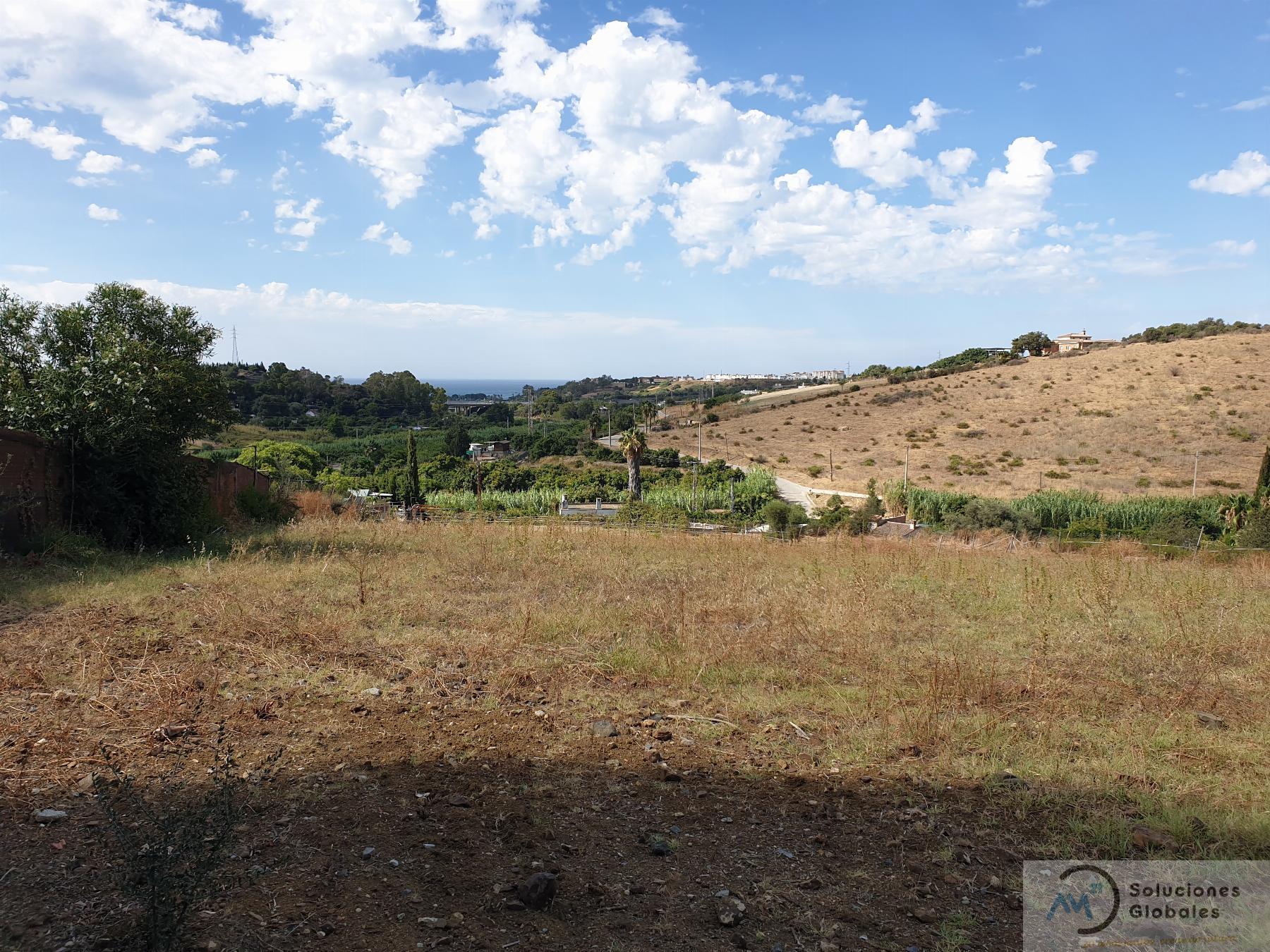 For sale of land in Estepona