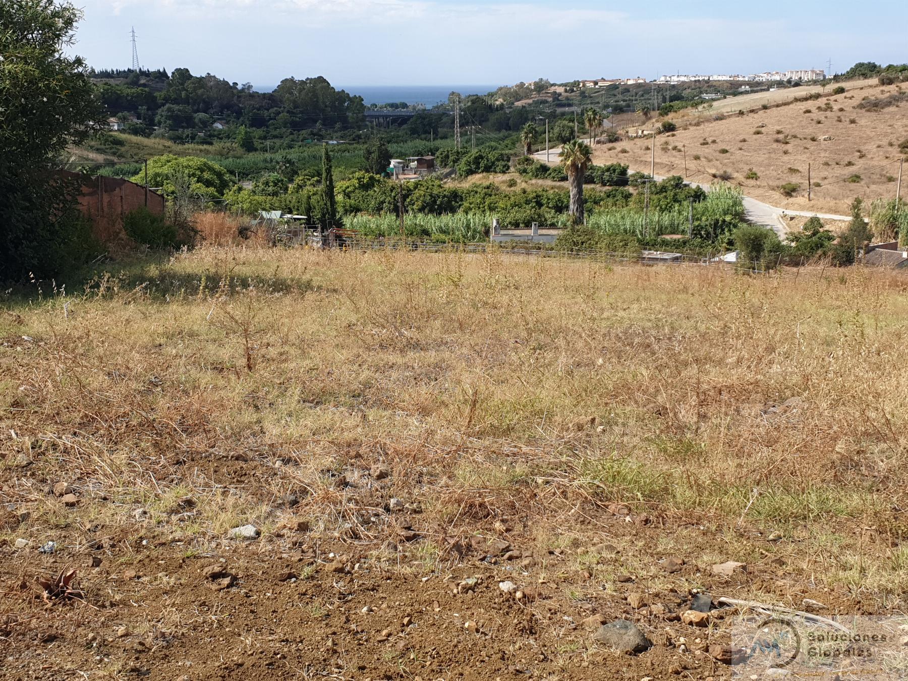 For sale of land in Estepona