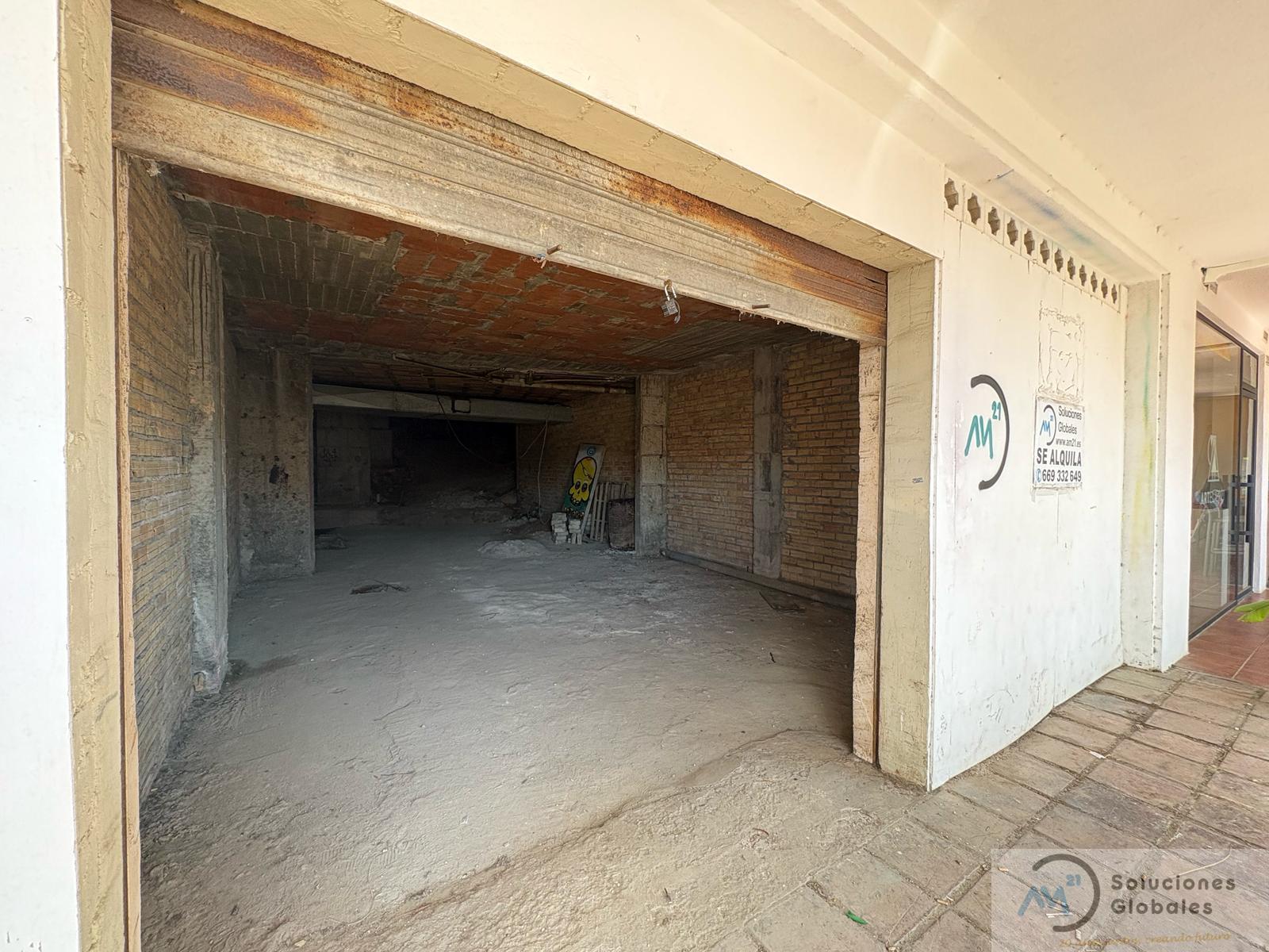 Alquiler de local comercial en Estepona