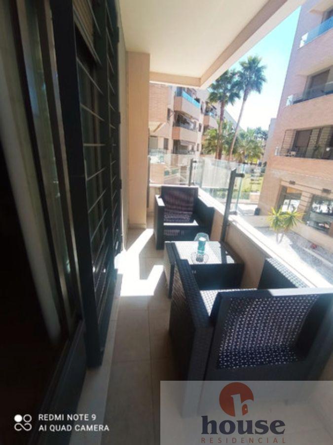 For sale of flat in Córdoba