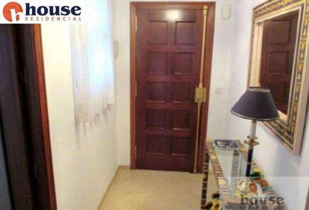 For sale of flat in Córdoba