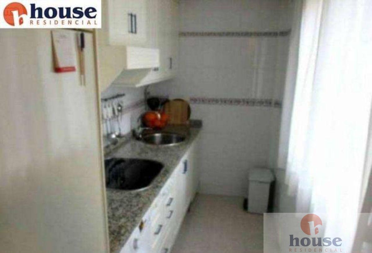 For sale of flat in Córdoba