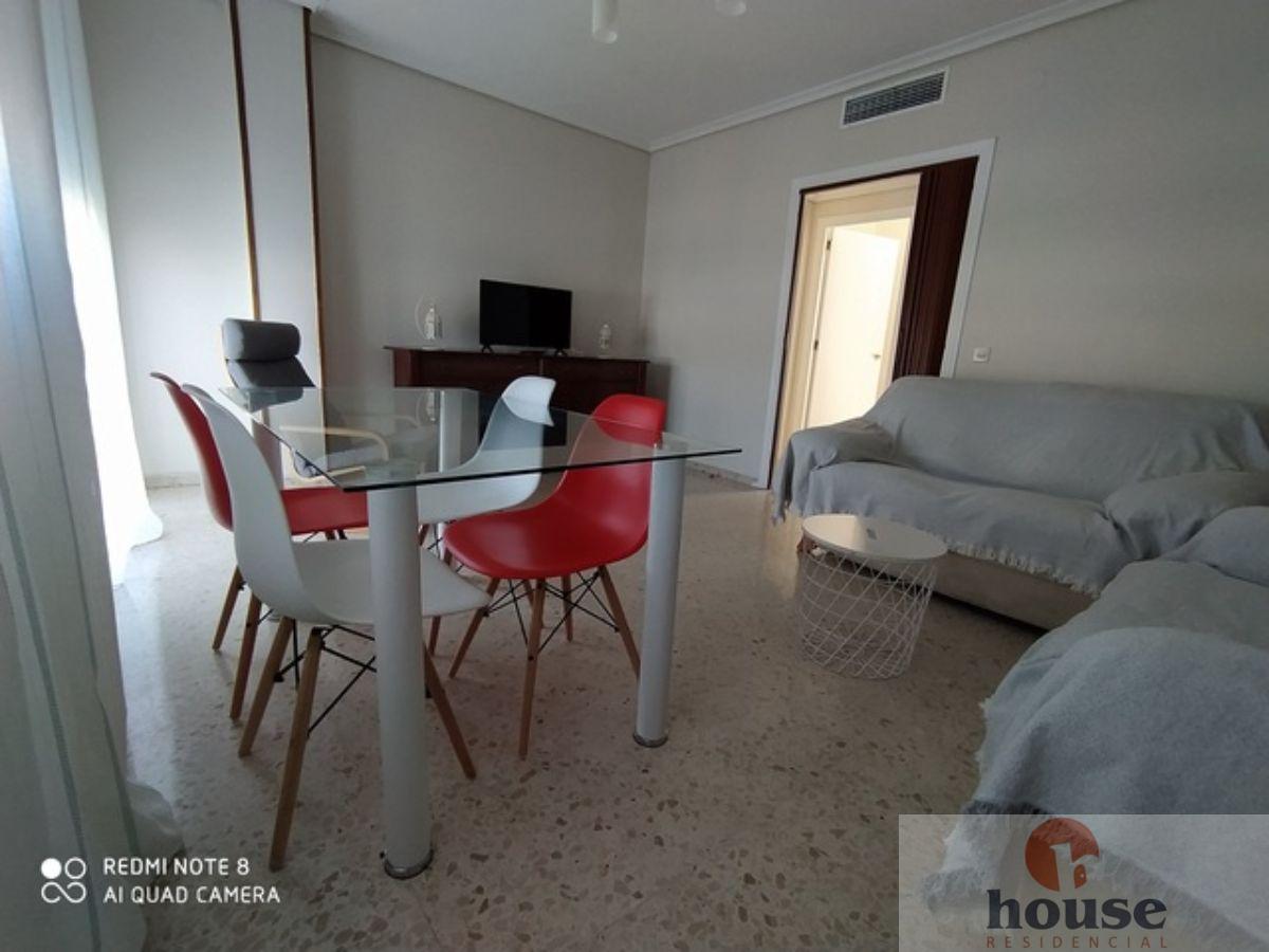 For sale of flat in Córdoba