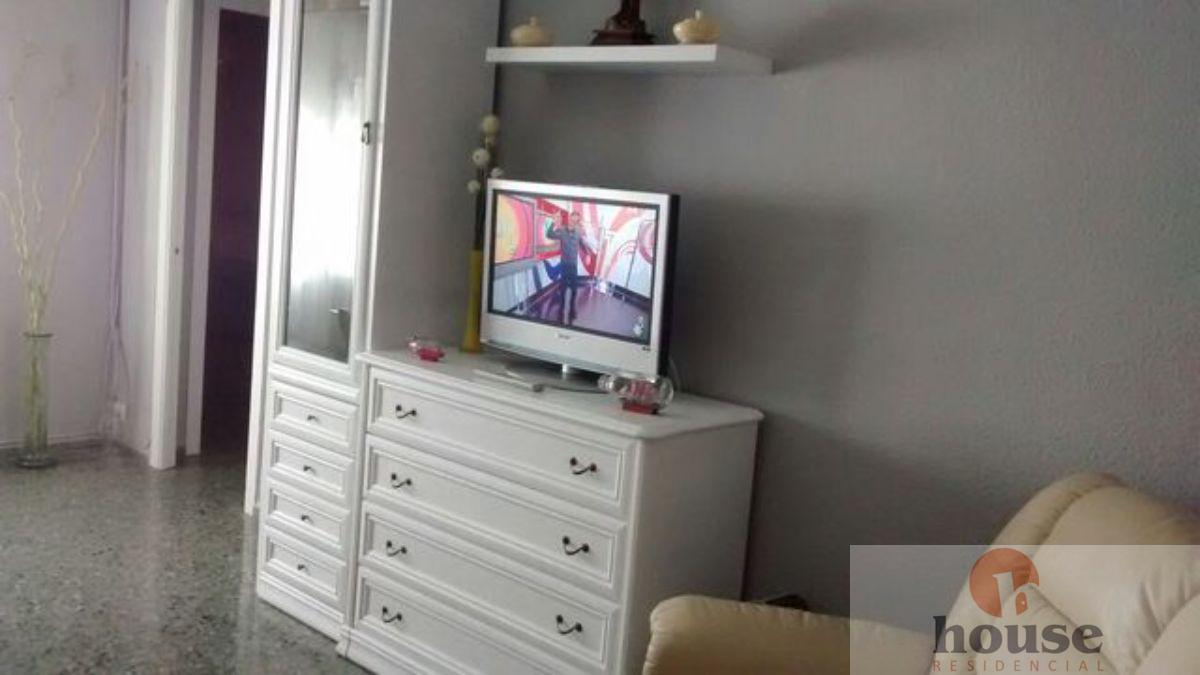 For sale of flat in Córdoba