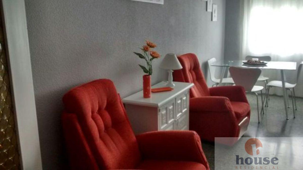 For sale of flat in Córdoba