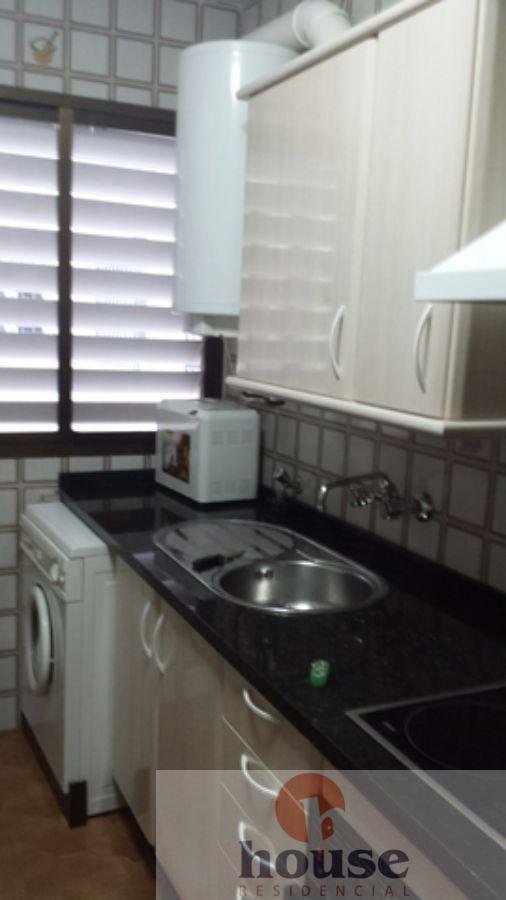 For sale of flat in Córdoba