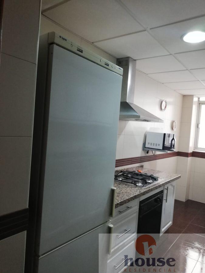For sale of flat in Córdoba