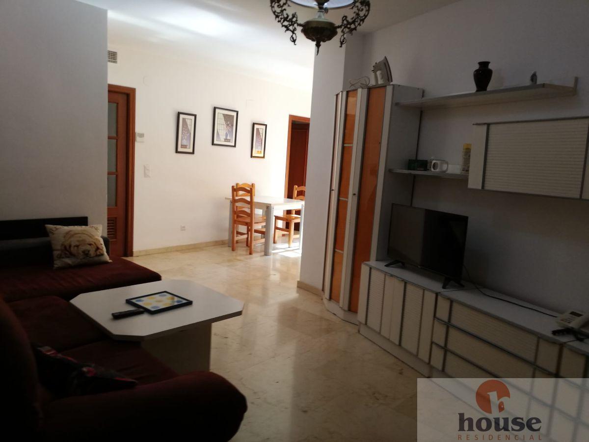 For sale of flat in Córdoba