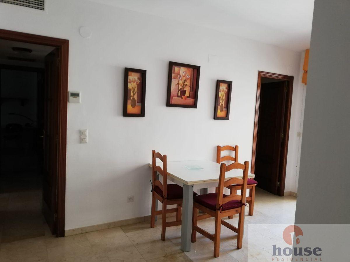 For sale of flat in Córdoba