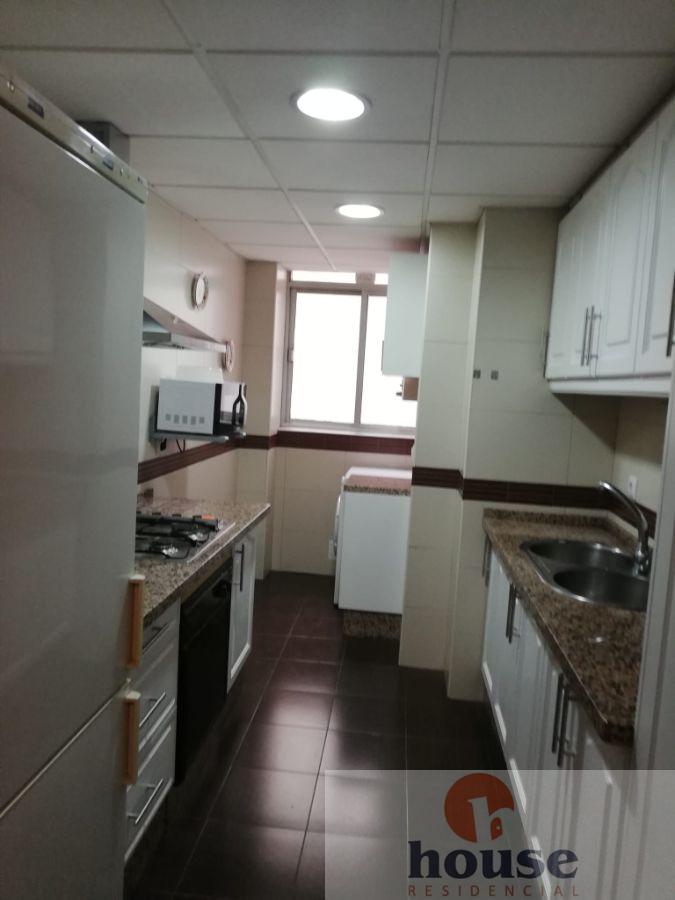 For sale of flat in Córdoba