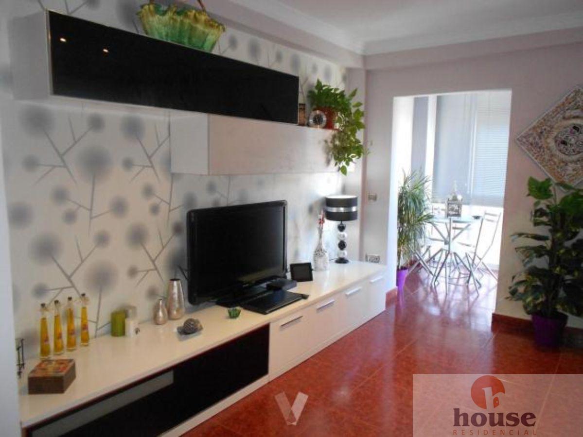 For sale of flat in Córdoba