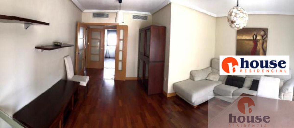 For sale of flat in Córdoba