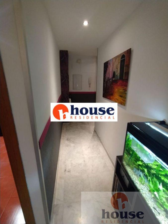 For sale of flat in Córdoba