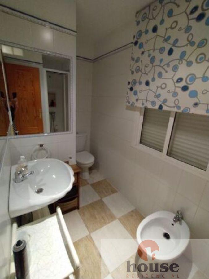 For sale of flat in Córdoba