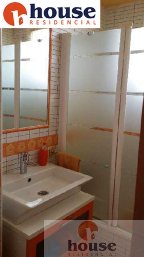 For sale of flat in Córdoba
