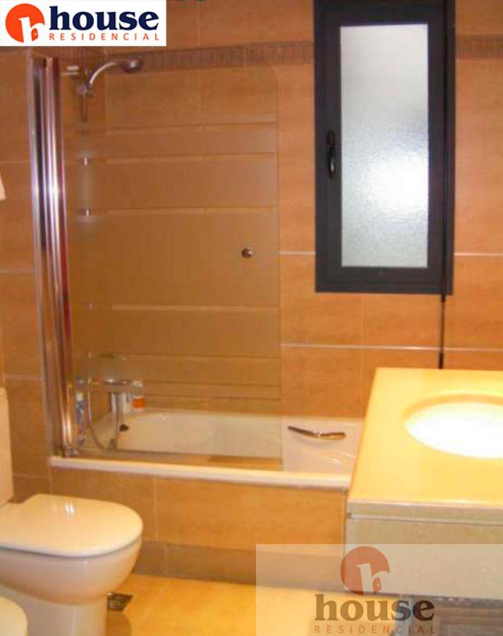 For sale of flat in Córdoba