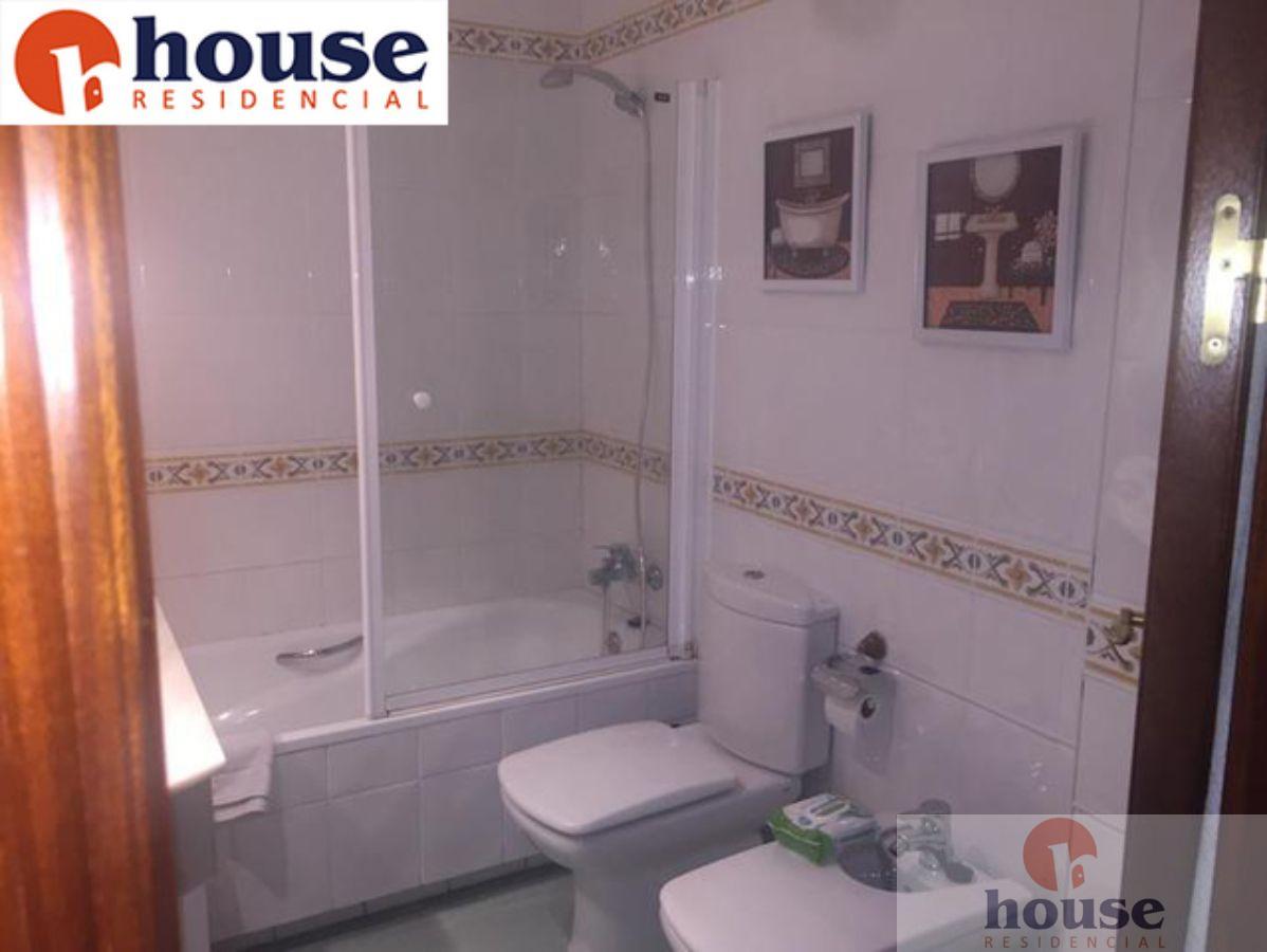 For sale of flat in Córdoba