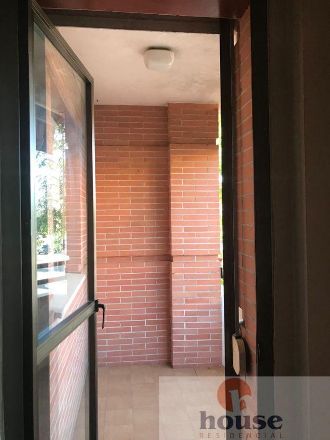 For sale of flat in Córdoba