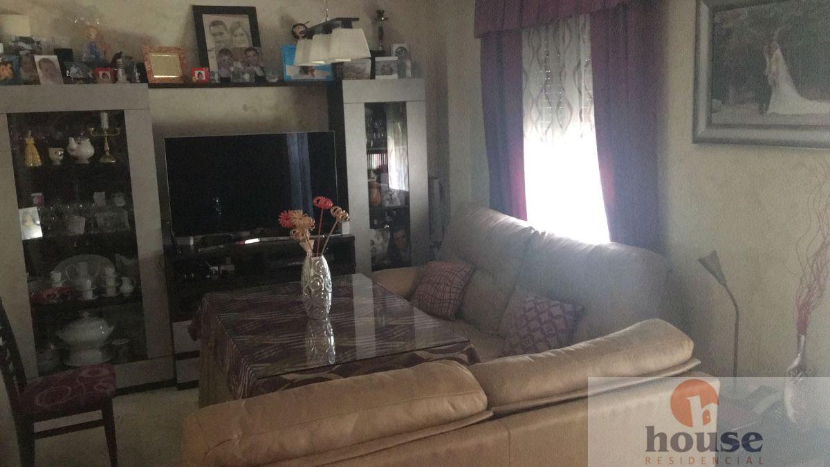 For sale of flat in Córdoba