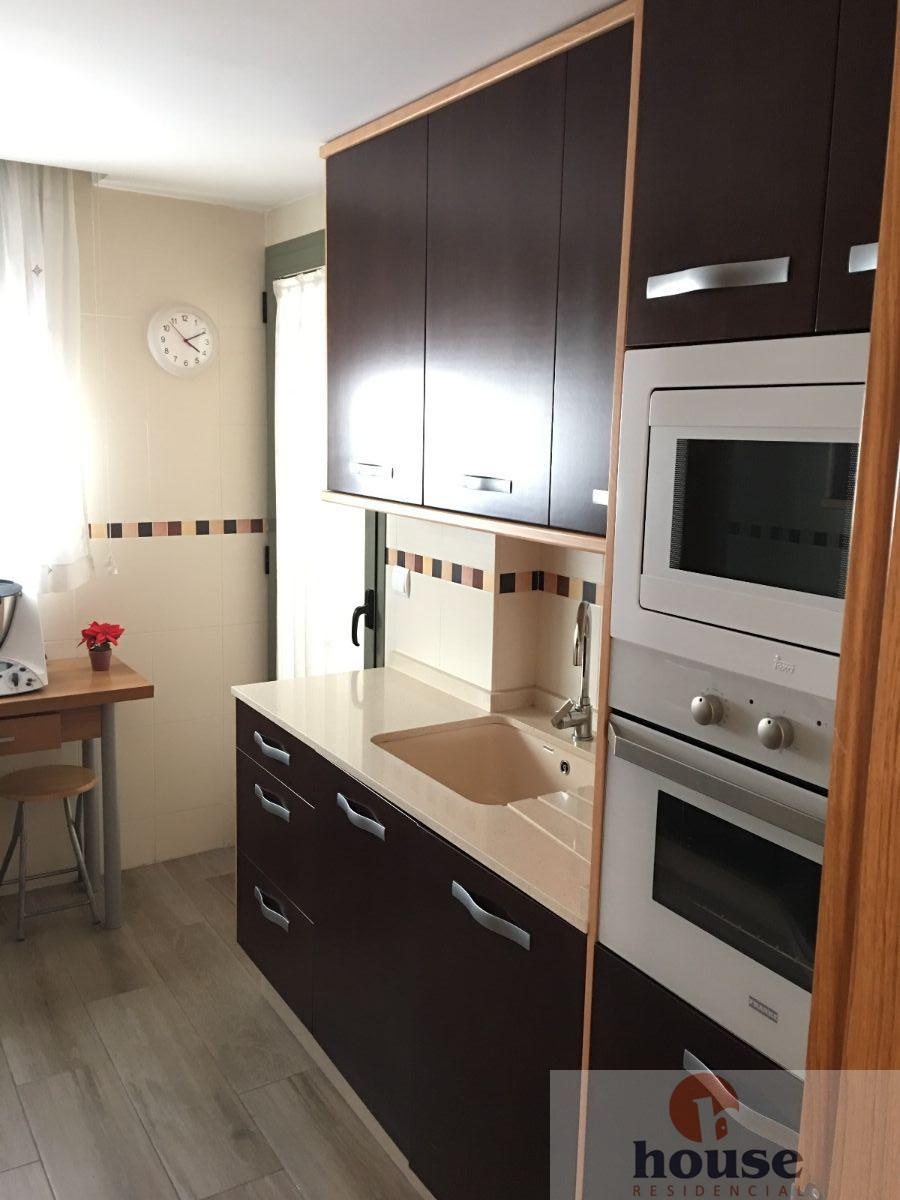 For sale of flat in Córdoba