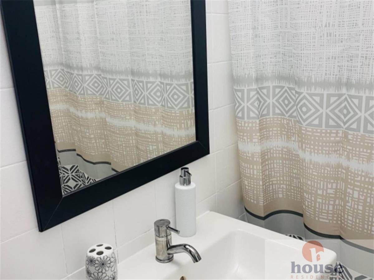 For sale of flat in Córdoba