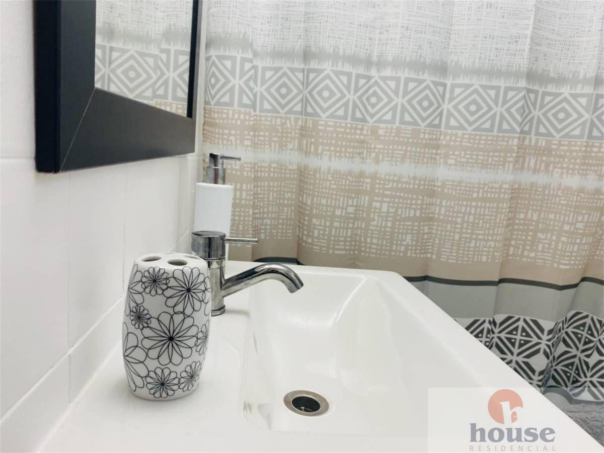 For sale of flat in Córdoba