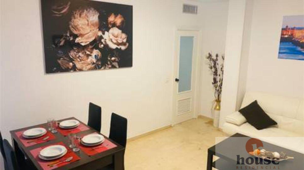For sale of flat in Córdoba