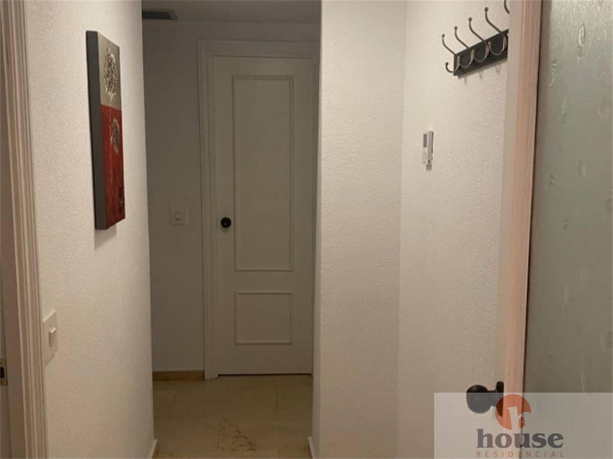 For sale of flat in Córdoba