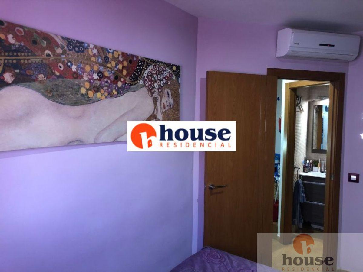 For sale of duplex in Córdoba