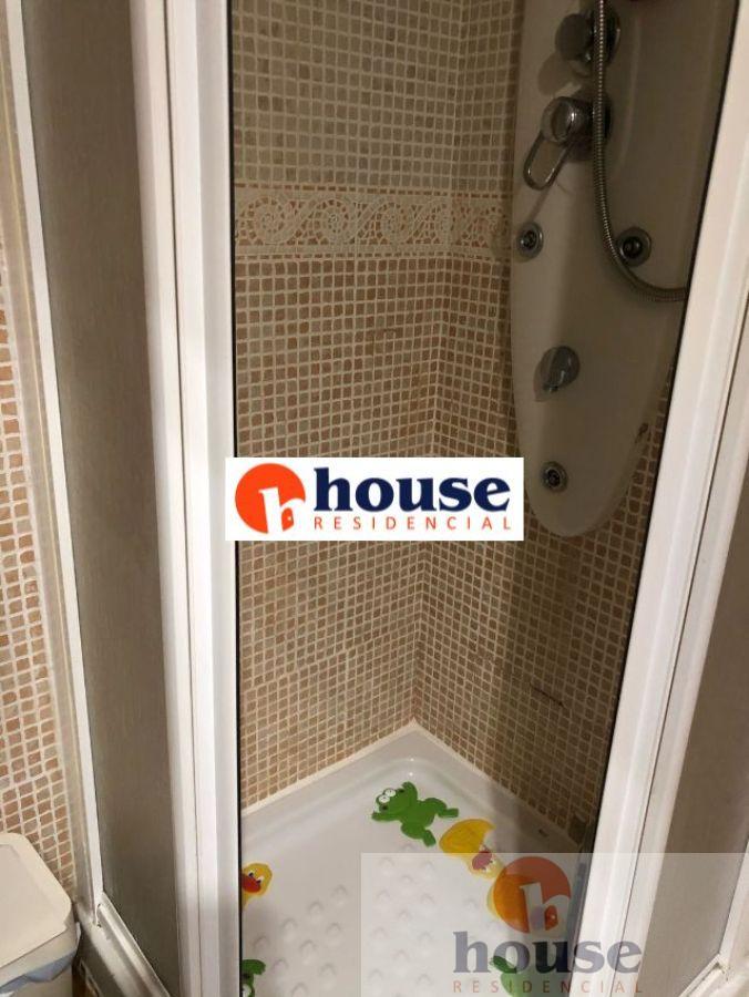 For sale of duplex in Córdoba