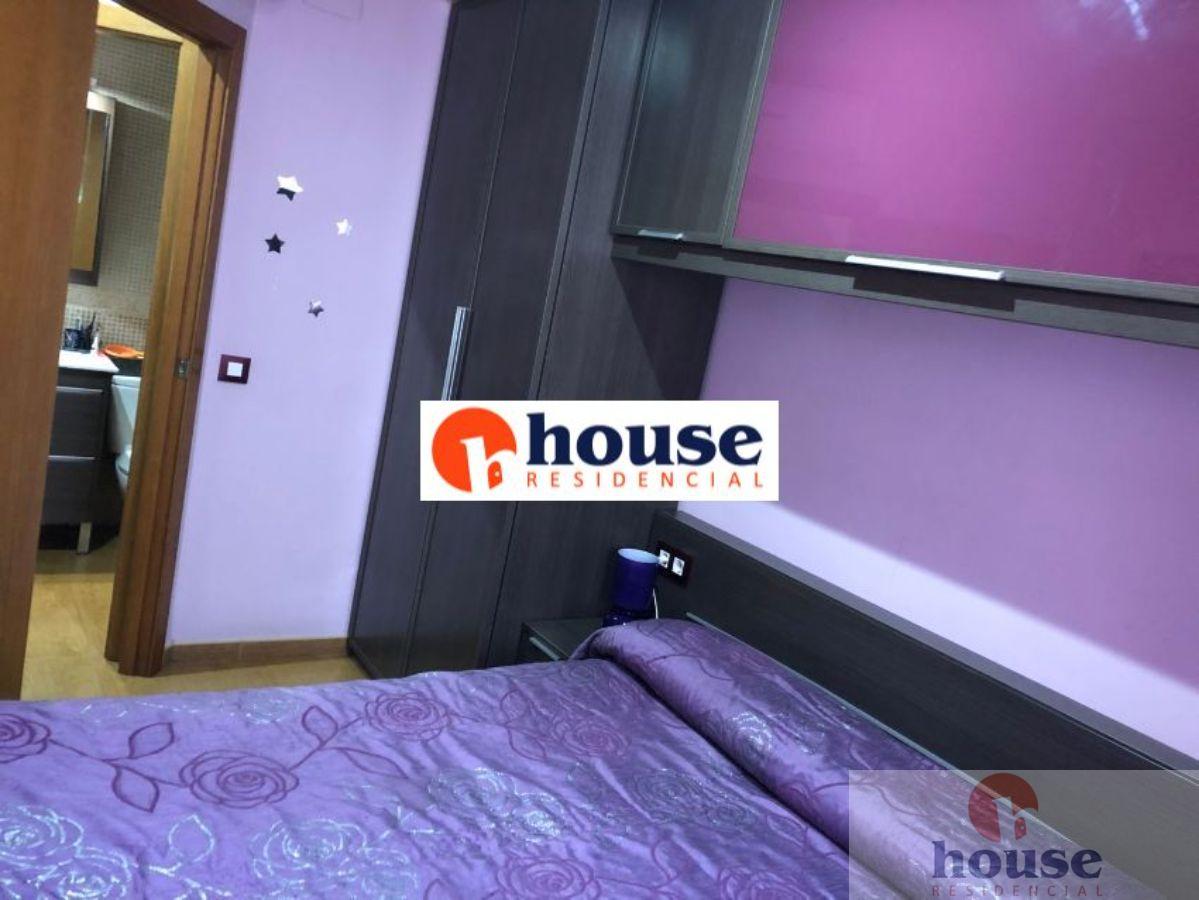 For sale of duplex in Córdoba