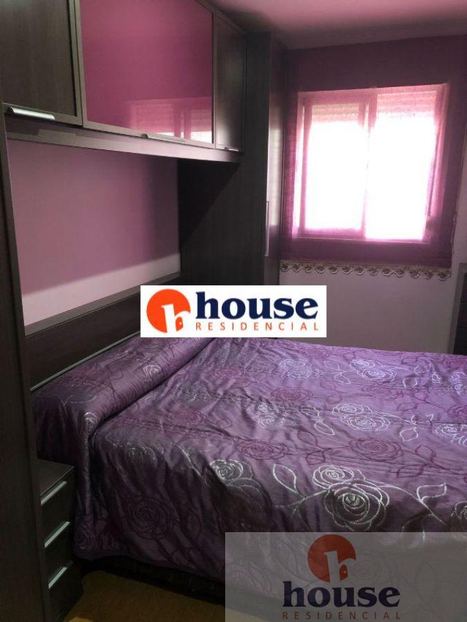 For sale of duplex in Córdoba