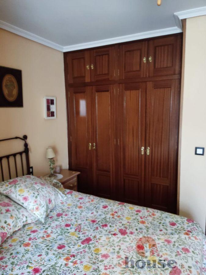 For sale of flat in Córdoba