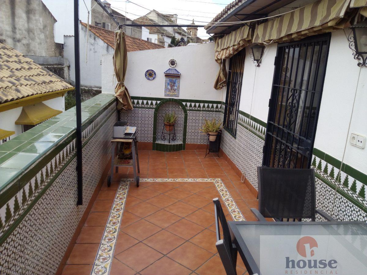 For sale of penthouse in Córdoba