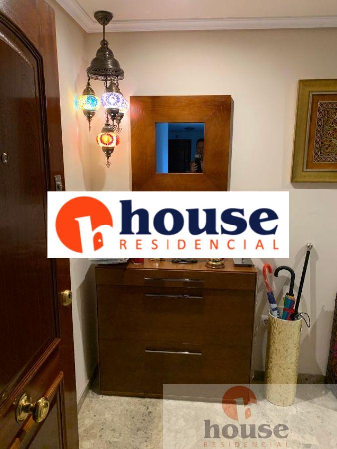 For sale of flat in Córdoba