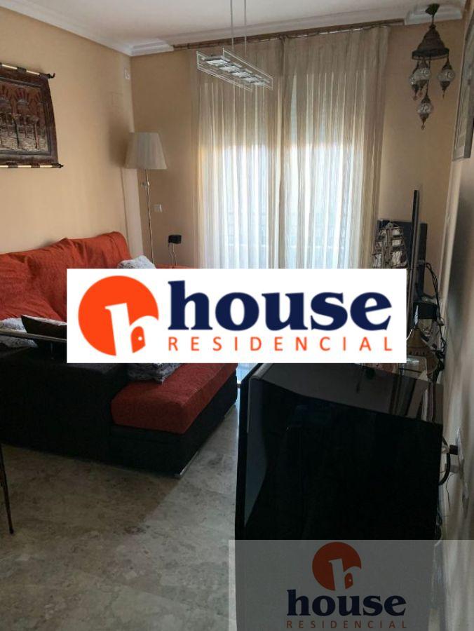 For sale of flat in Córdoba