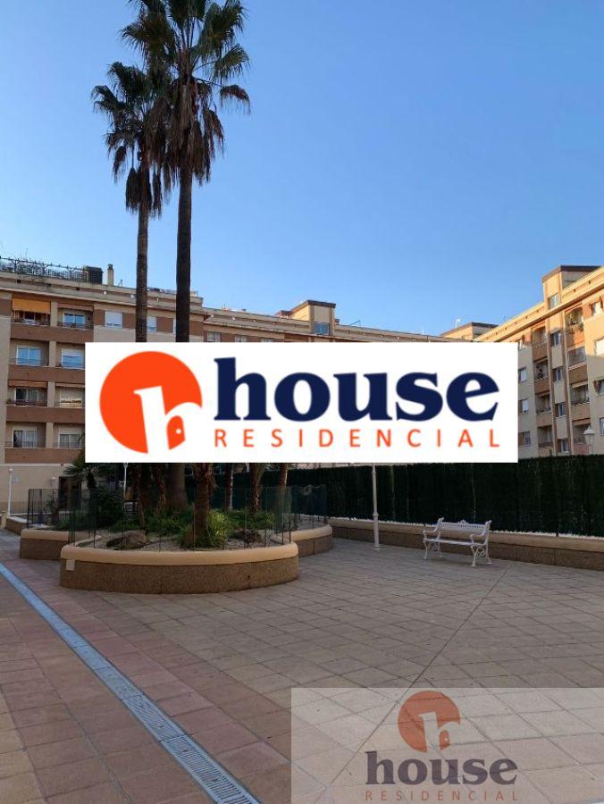 For sale of flat in Córdoba