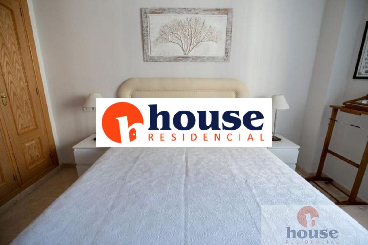 For sale of flat in Córdoba