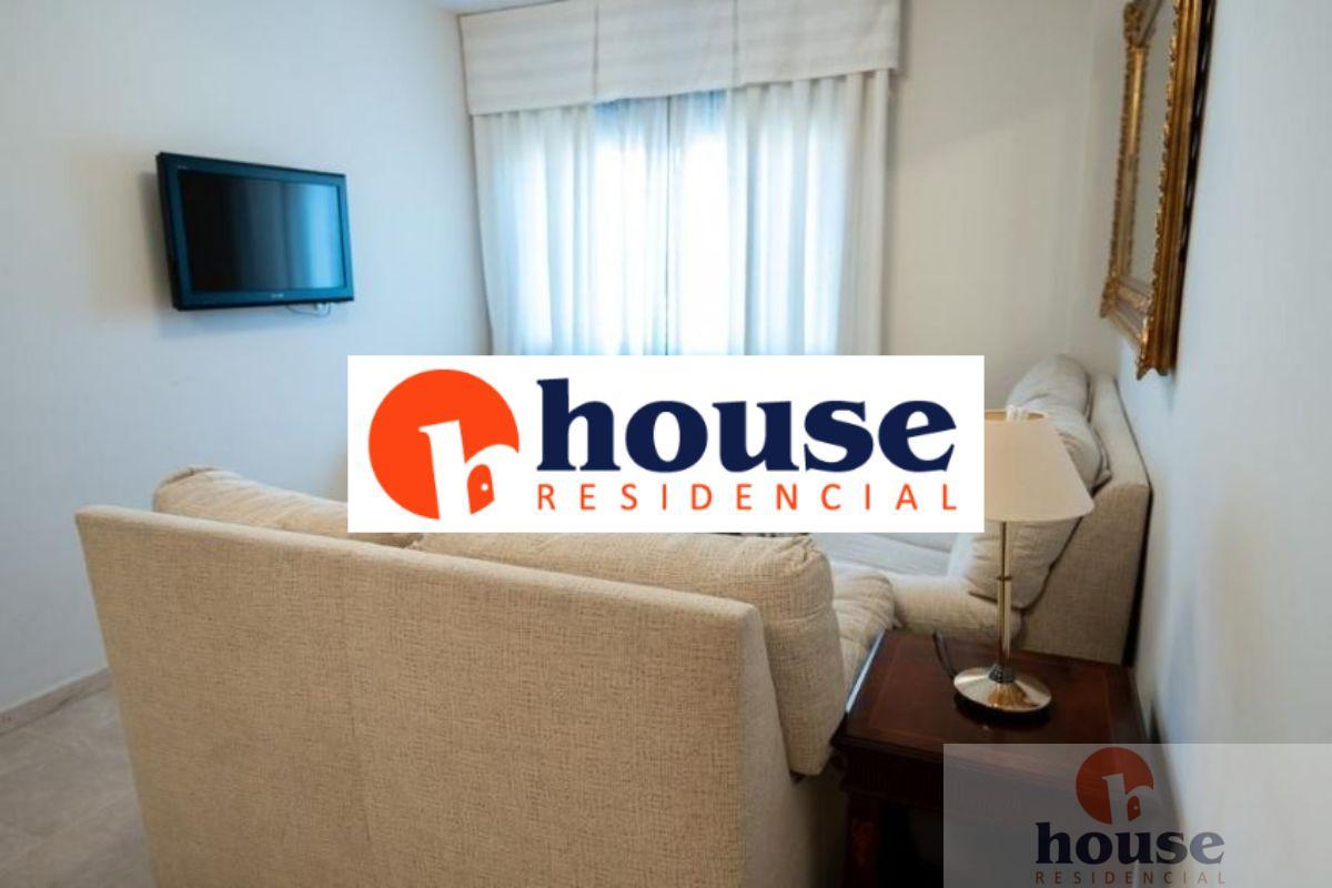 For sale of flat in Córdoba