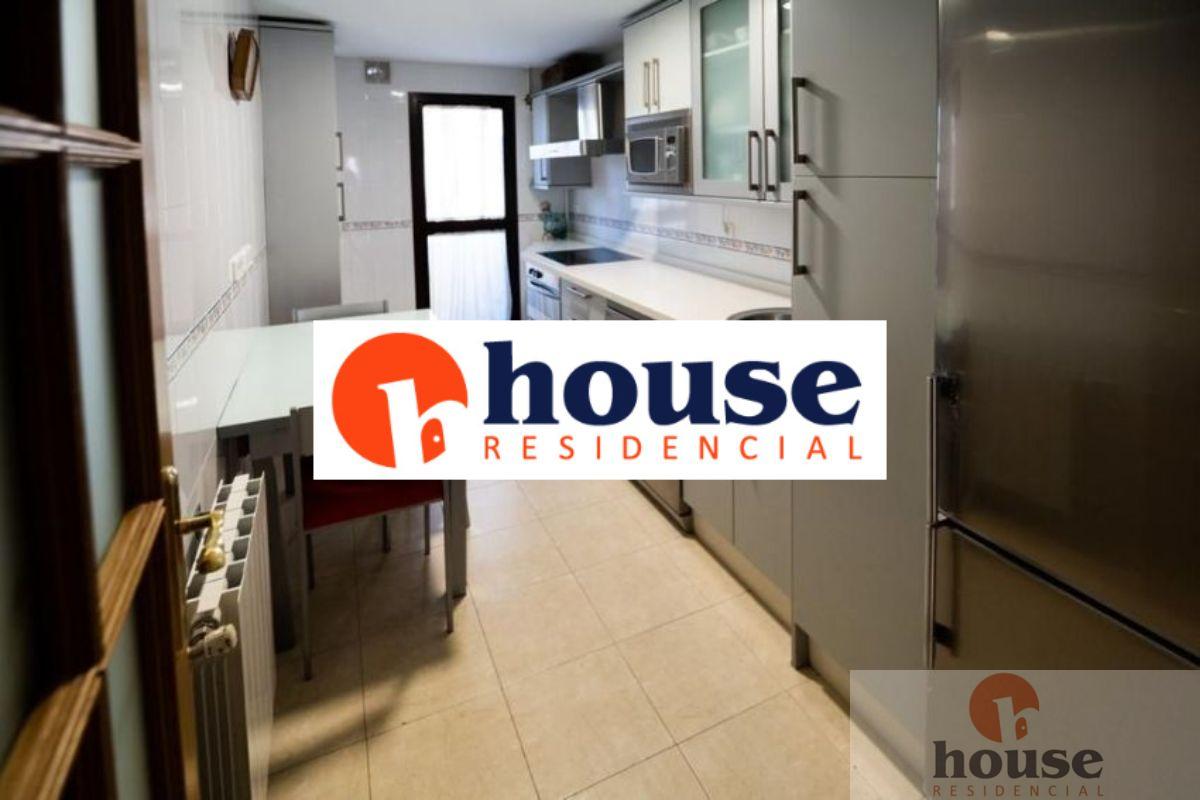 For sale of flat in Córdoba