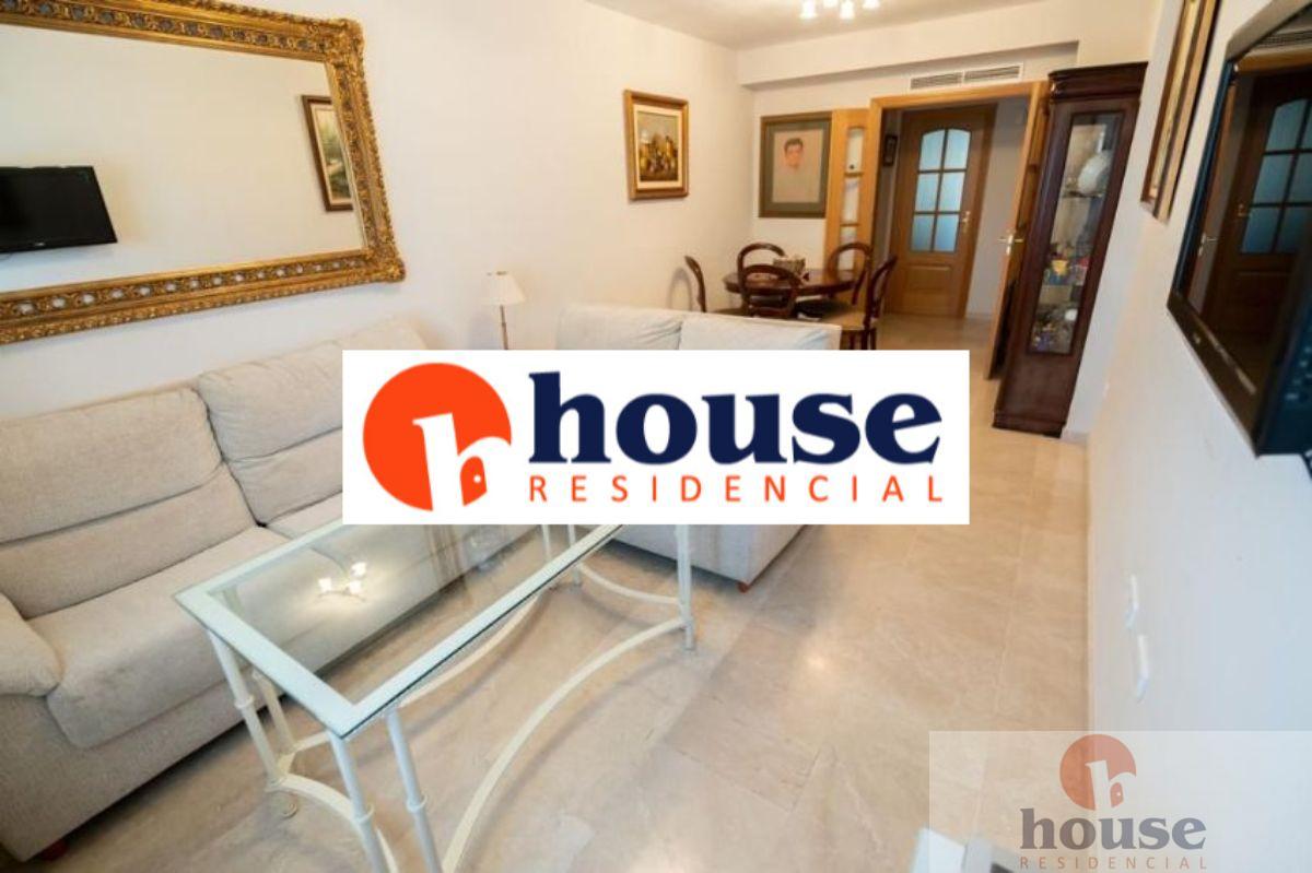 For sale of flat in Córdoba