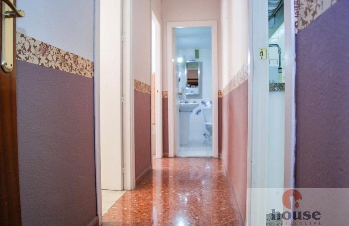 For sale of flat in Córdoba