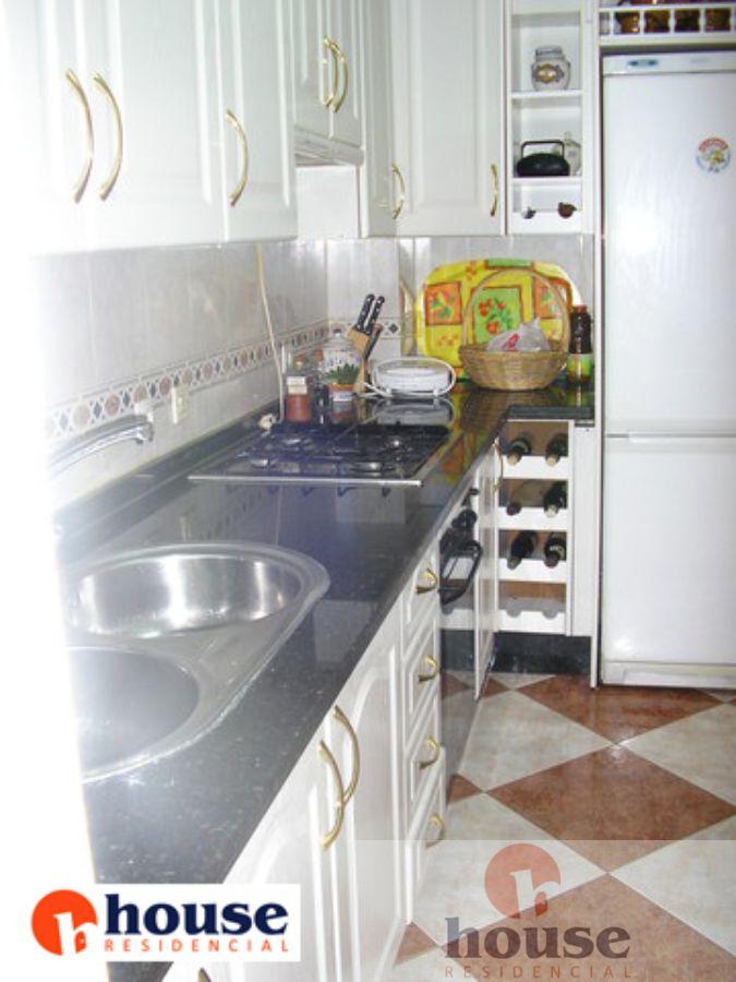 For sale of flat in Córdoba