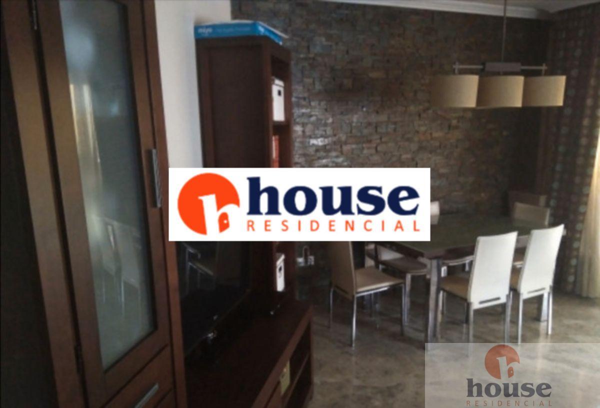 For sale of flat in Córdoba