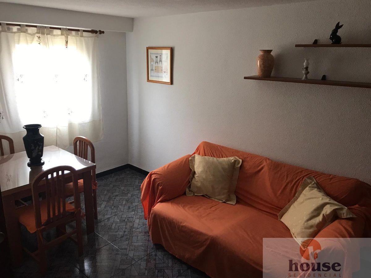 For sale of flat in Córdoba