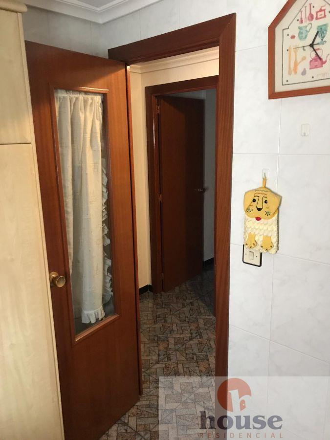 For sale of flat in Córdoba