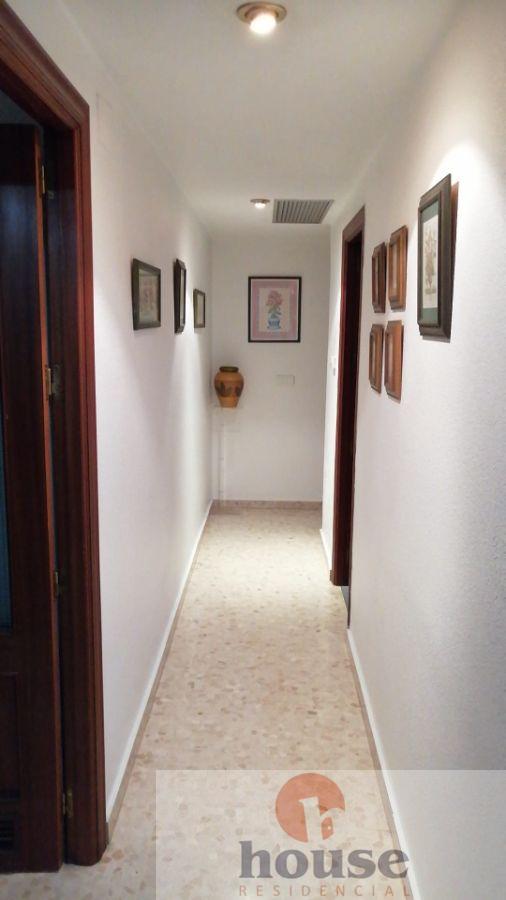 For sale of flat in Córdoba